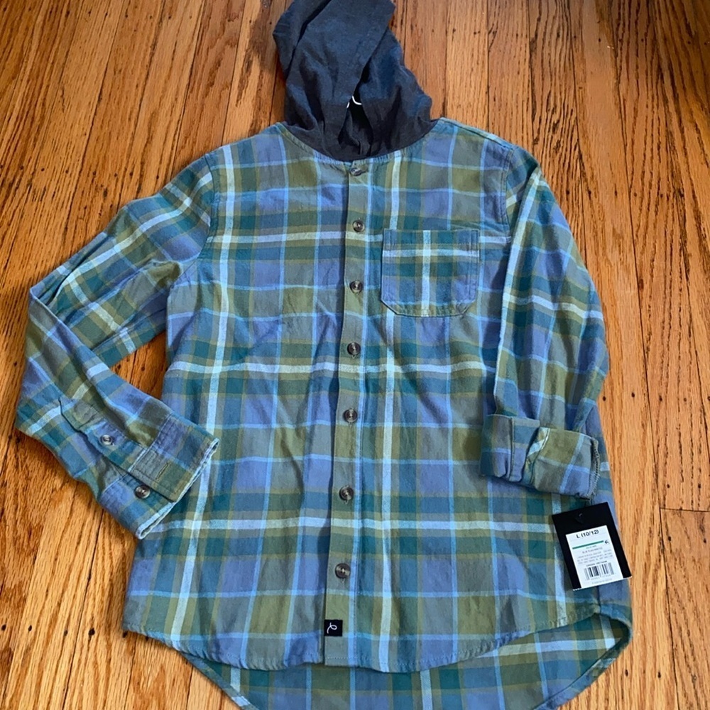 Art class size 10/12 flannel shirt w hood nwt